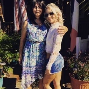 Meet your Posher, Sierra